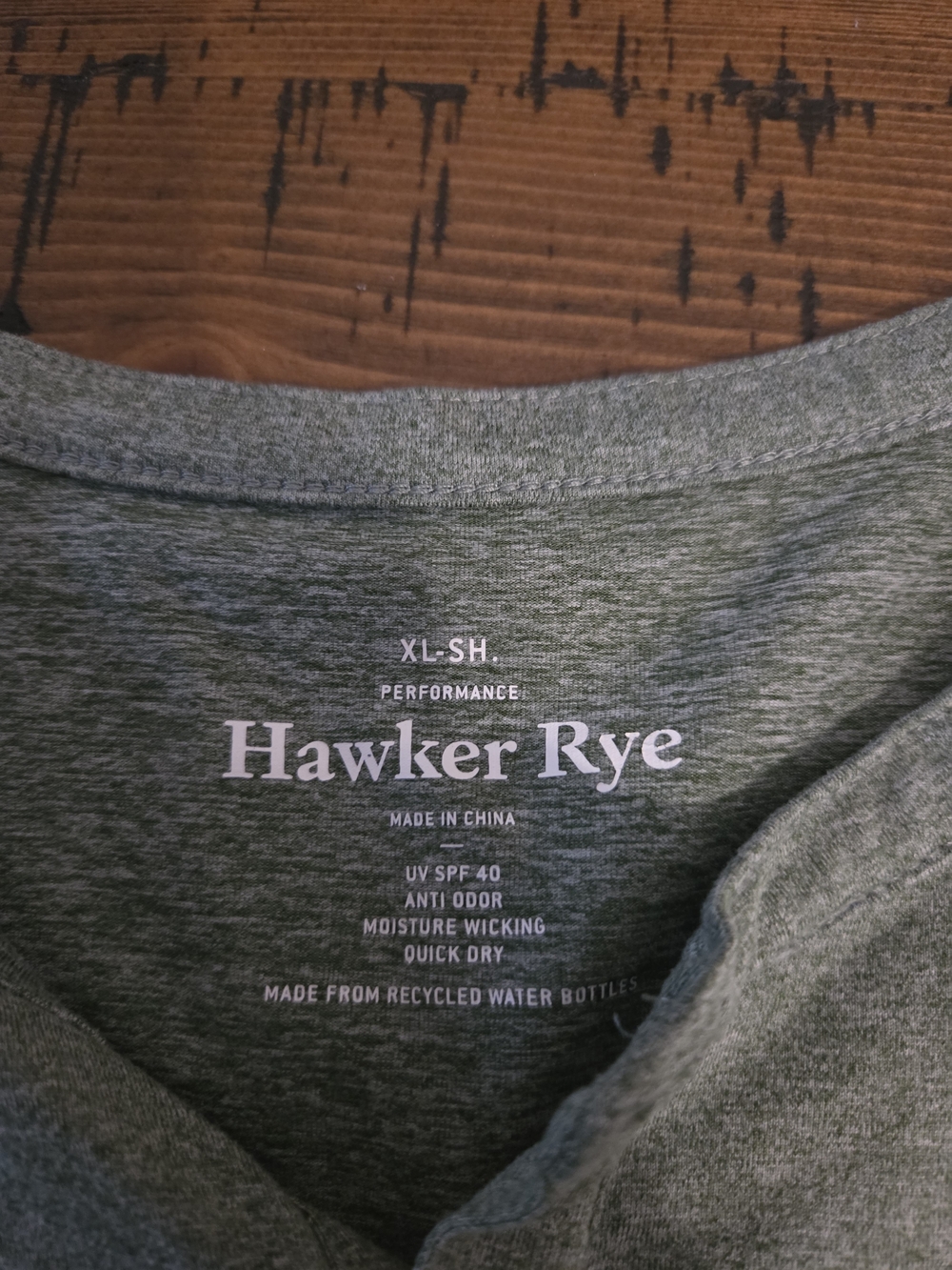 Men's Short-Sleeve Henley Shirt in Heather Green - Picture 2 of 3